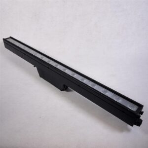Astera  AX 2 PixelBar 16x10W RGBAM