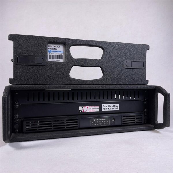Motorola SLR5500 UHF1 Repeater