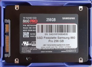 SSD Festplatte Samsung 860 Pro 256 GB