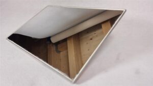 Vorderflächenglasspiegel 47x74 cm mit Kippneiger