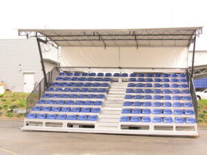 Trailertribüne Freestand Medium - 114 Sitzplätze