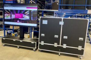 Clevertouch Set 11 - 75" Gen.2 mit elektrischem Ständer, mobil